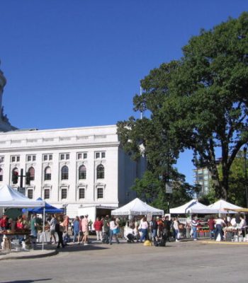 1024px-Dane_county_farmers_market-600x450-1