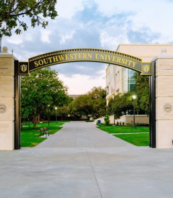 Feature-Image-Southwestern-Arch-scaled-810x540-1